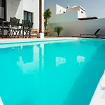 Casa Kokomo Villa *